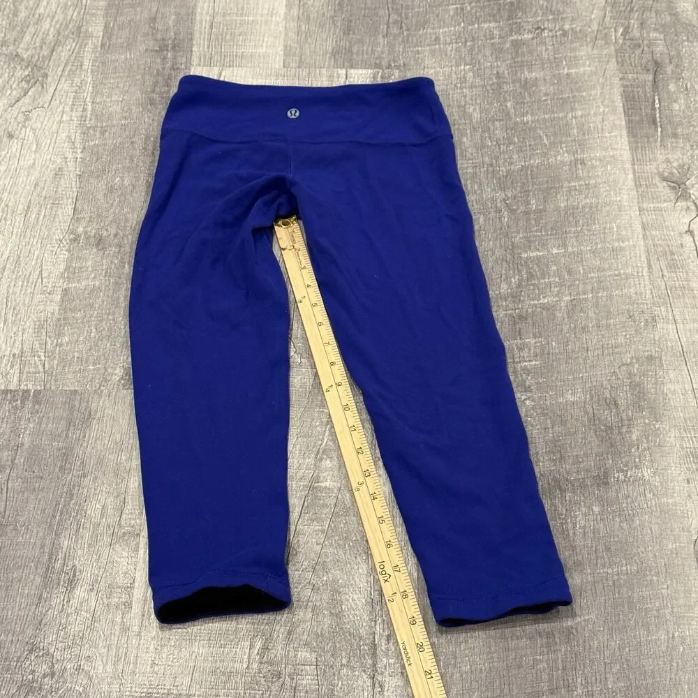 Lululemon Wunder Under Crop Reversible Leggings Blue Black Size 4‎ Yoga Pants